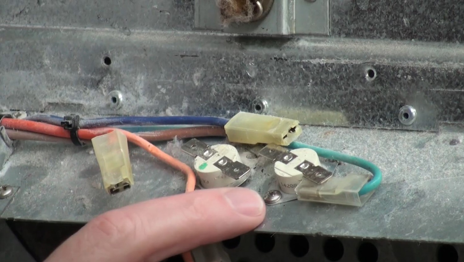 tumble dryer not heating thermostat and toc